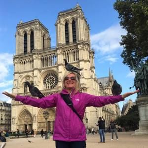 Meet your Posher, Andrea